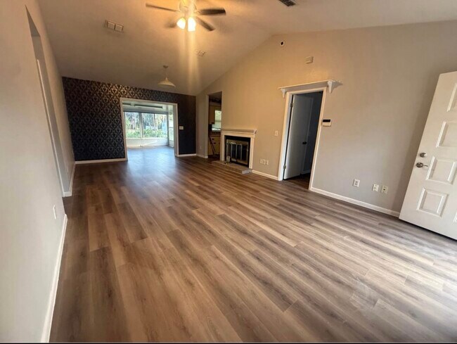 Foto del edificio - 10210 SE 138th Place Rd