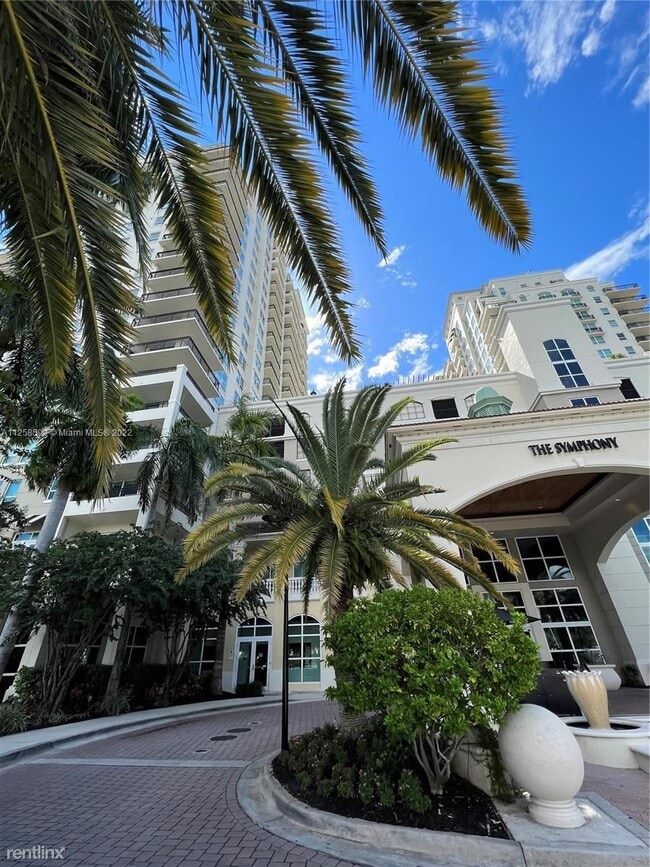 Building Photo - 2 br, 2 bath Condo - 600 W Las Olas Blvd