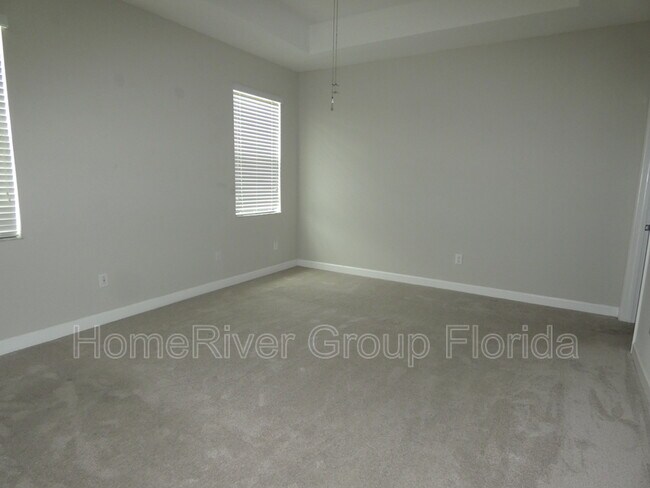 Foto del edificio - 14044 Tropical Kingbird Way