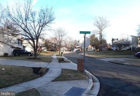 Foto del edificio - 10900 Fruitwood Dr