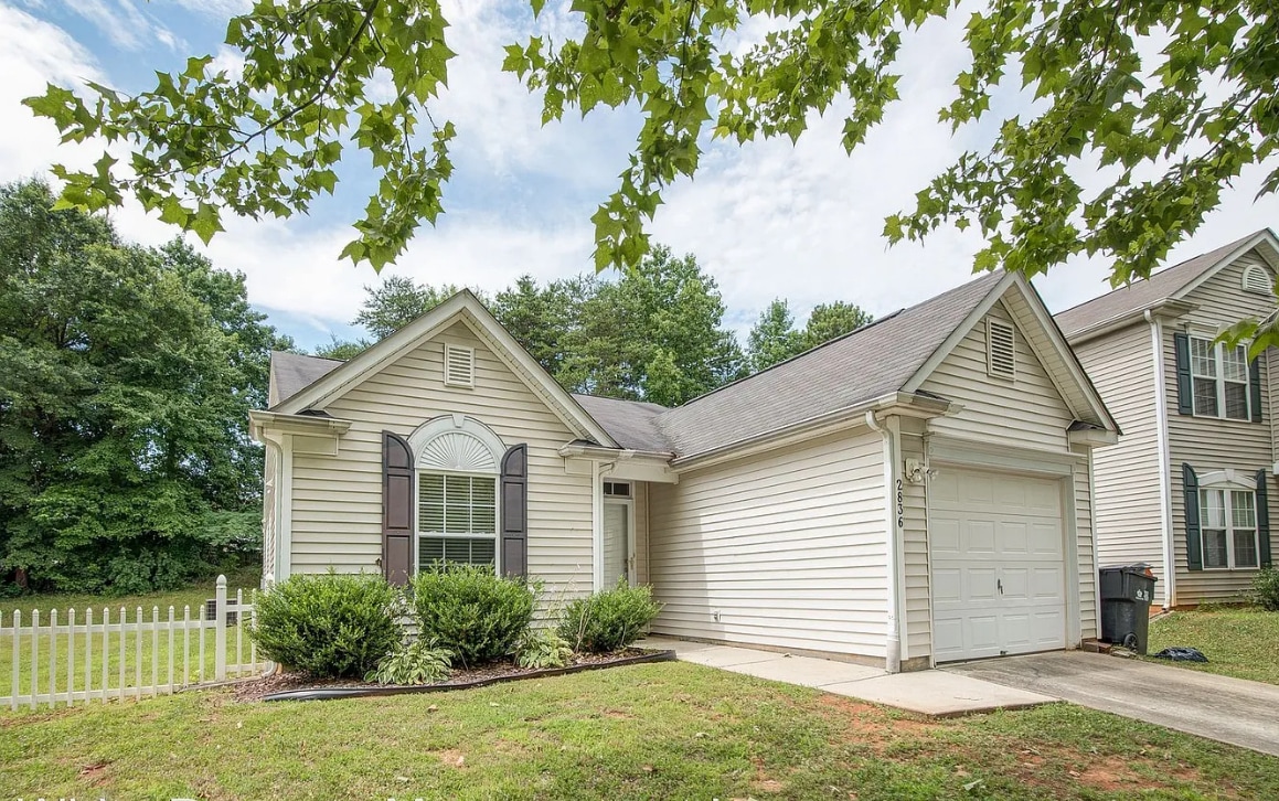 Foto principal - 2836 Oasis Ln