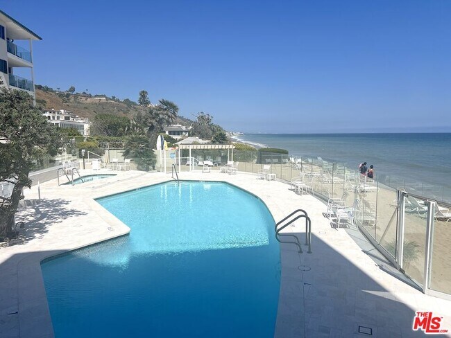 Foto del edificio - 22548 Pacific Coast Hwy