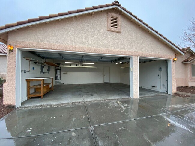 Building Photo - Coming Soon-Single Story Home In The Heart...