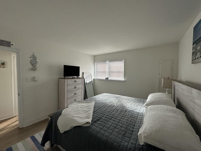 Building Photo - 3100 W Brigantine Ave