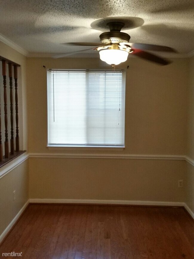 Building Photo - 3 br, 2.5 bath House - 5514 Richland St Un...