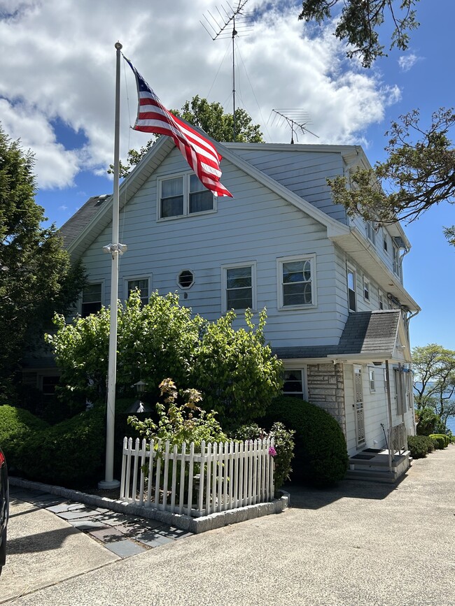 Foto del edificio - 481 Ocean Ave