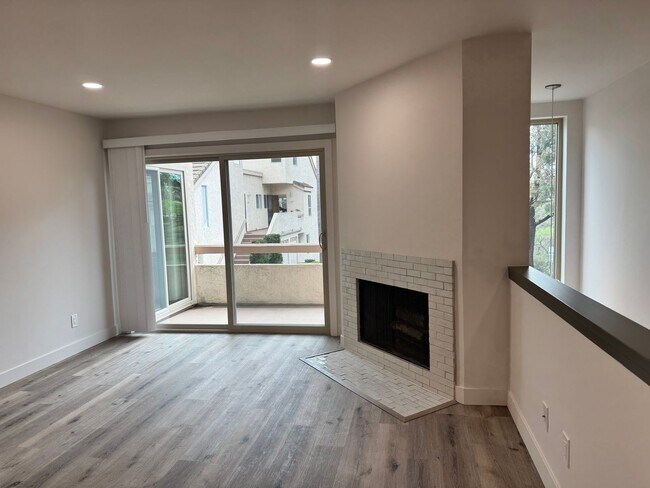 Foto del edificio - Welcome to this stunning Tierrasanta 1-bedroom, 1-bathroom