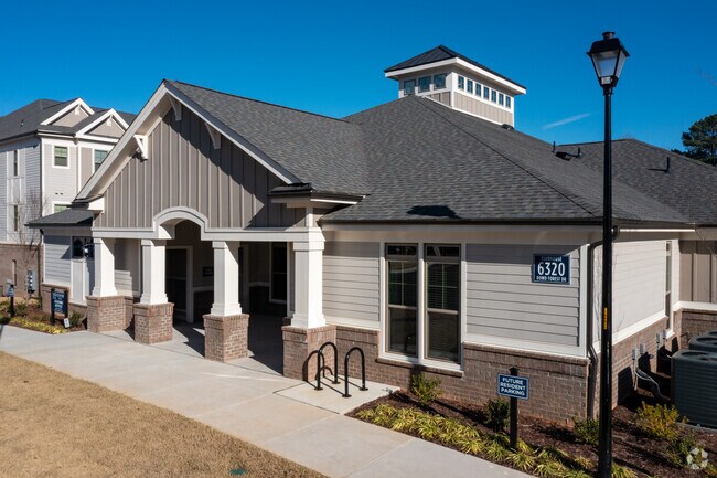 Entrada a la casa club - Litchford 315 Apartments