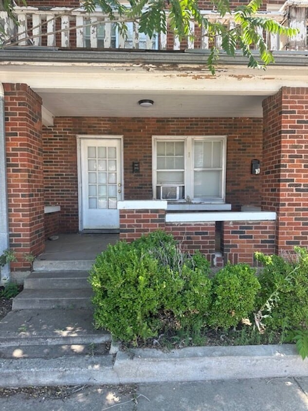 Primary Photo - 711 SW 15th Ave