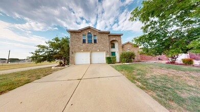 Building Photo - 701 Black Hills Trail