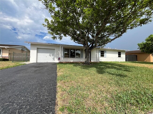 Building Photo - 7303 SW 132nd Pl