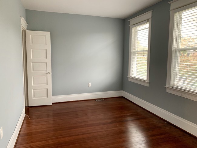 Foto del edificio - 632 Franklin St NE