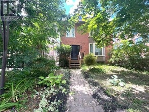 Building Photo - 202 Heward Ave