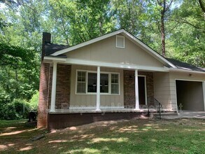 Building Photo - 110 Walker Woods Dr