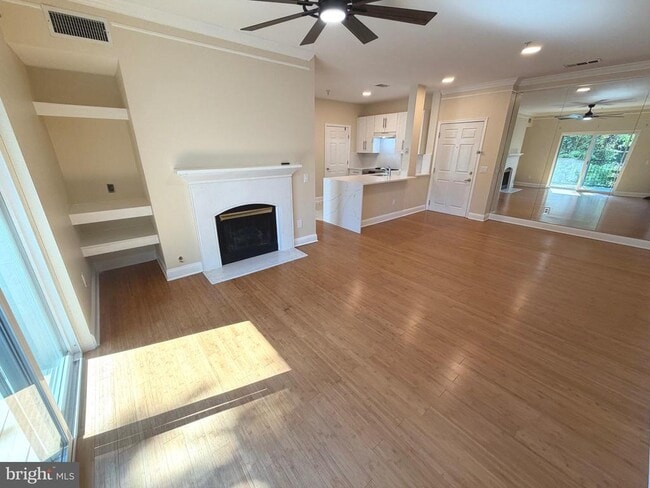 Building Photo - 1571 Spring Gate Dr.