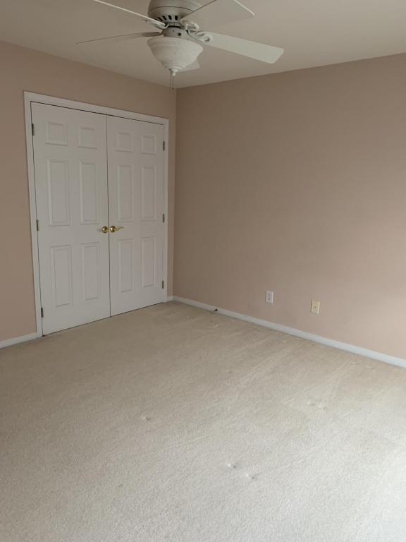 Building Photo - 851 Parkland Place