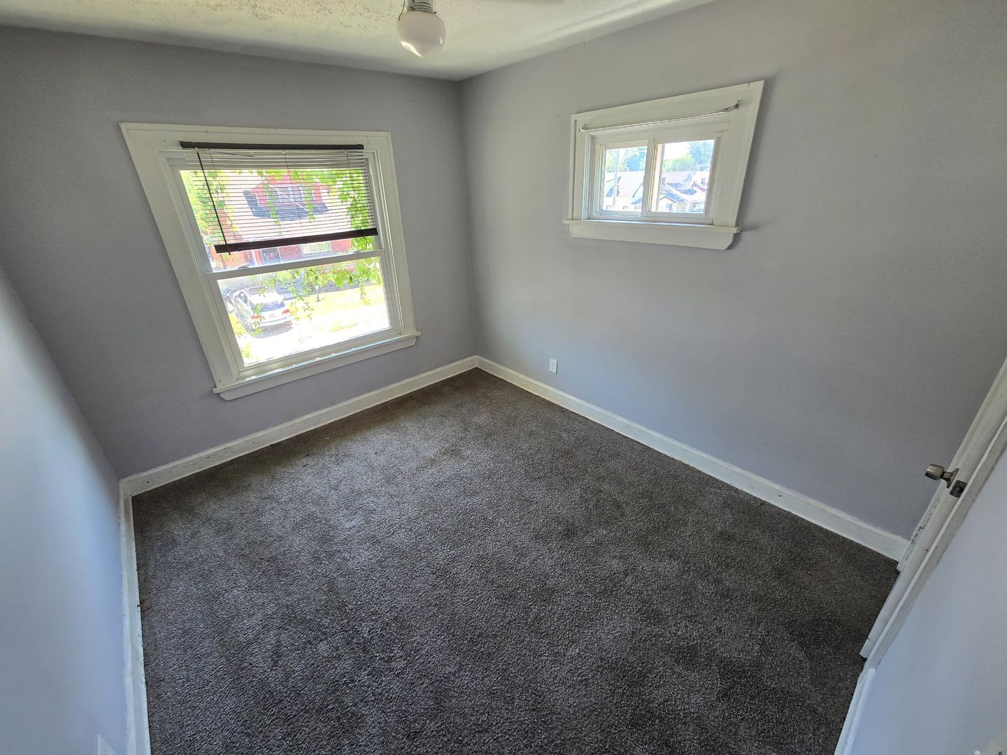 11817 Dove Ave Cleveland, OH 44105 – photo 4