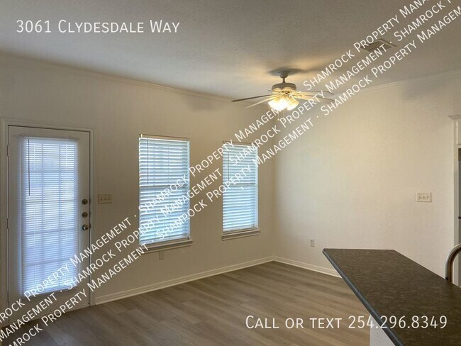 Building Photo - Surrey Ridge Duplex