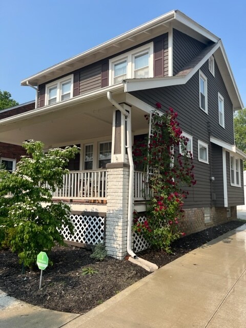 Primary Photo - 2180 Elbur Ave