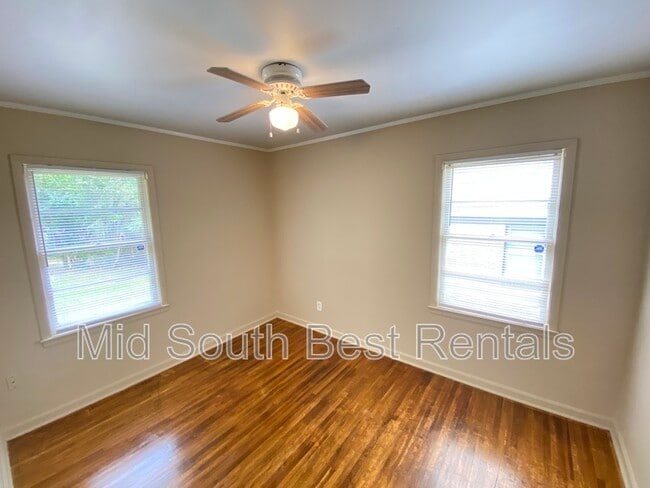 Building Photo - 3470 Kensett Dr