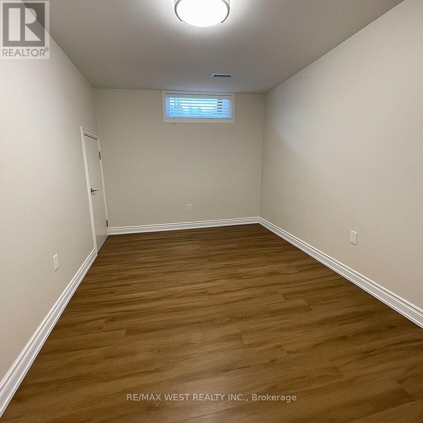 Photo du bâtiment - 340 Atlas Ave