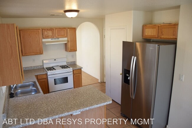 Building Photo - 3 br, 2 bath House - 6850 BROADACRES RANCH...