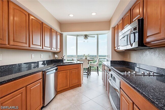 Foto del edificio - 4255 Gulf Shore Blvd N