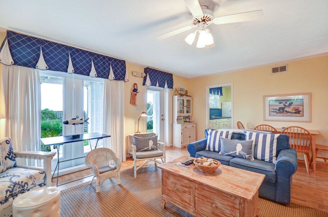 Foto principal - 3780 S Fletcher Ave