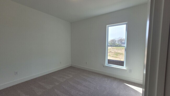 Foto del edificio - 4br home in Zachary only 2yrs old!