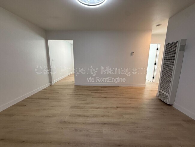 Foto del edificio - 1720 48th Ave