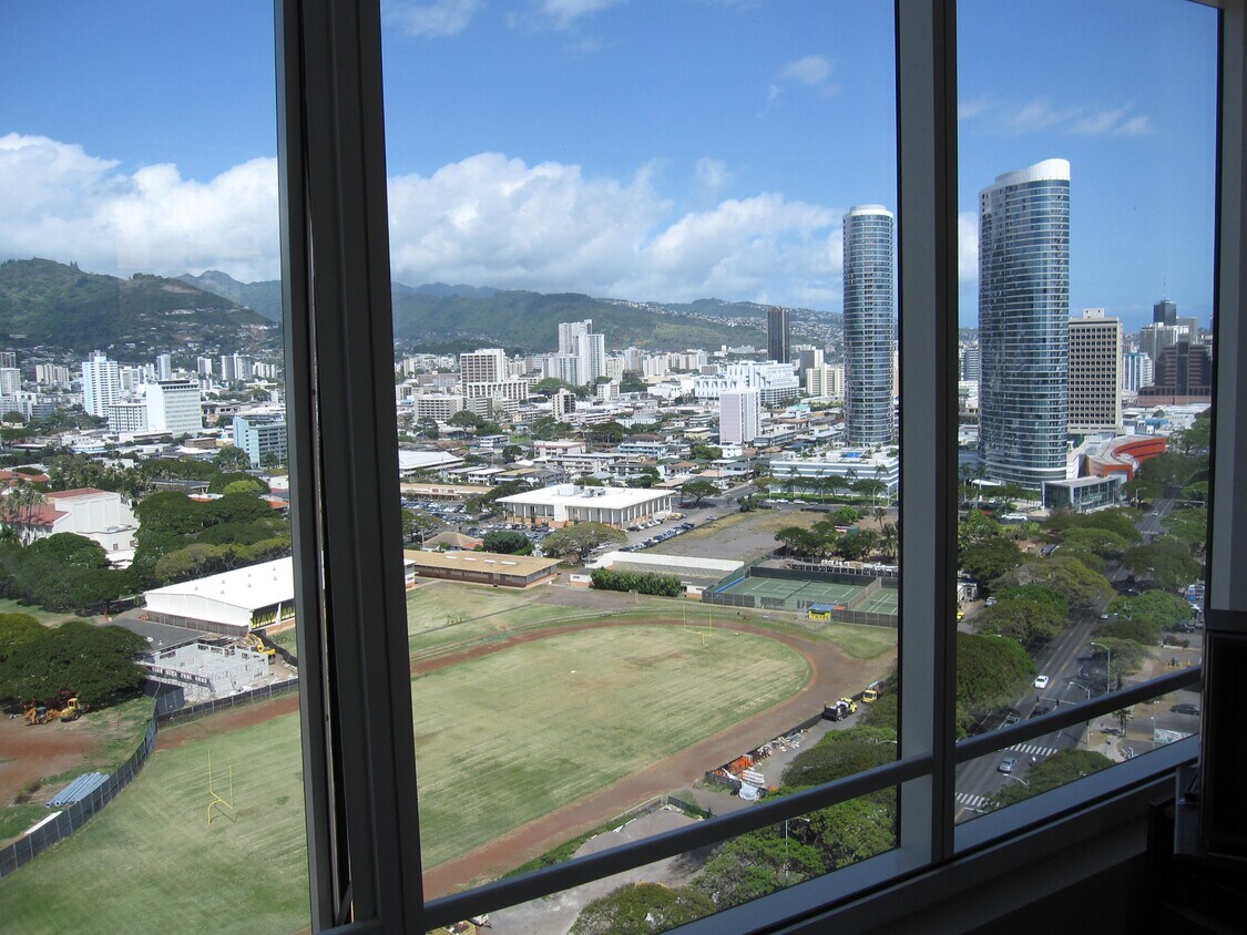 1009 Kapiolani Blvd, Honolulu, HI 96814 Condo for Rent in Honolulu