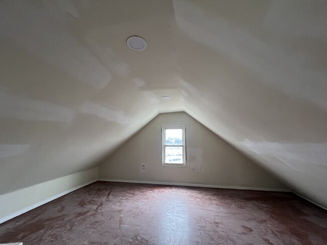 Finished attics space - 47 Fayette St