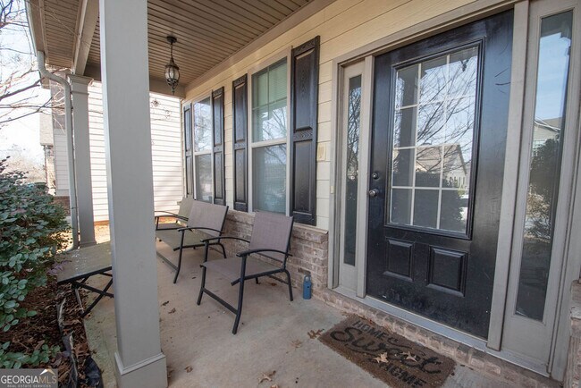 Building Photo - 77 Village Park Dr