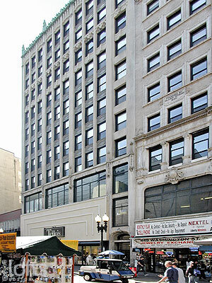 Outside view of the Building - 453 Washington St