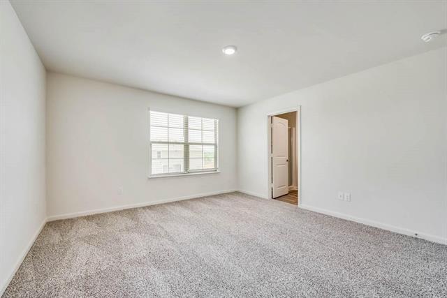 Foto del edificio - 305 Marsh Ln
