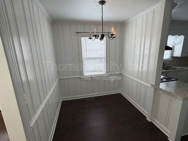 Building Photo - 1228 Griffin St