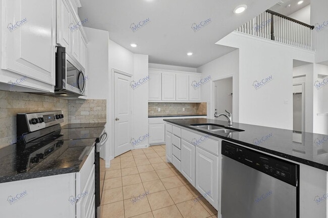 Building Photo - 1124 Salem Dr