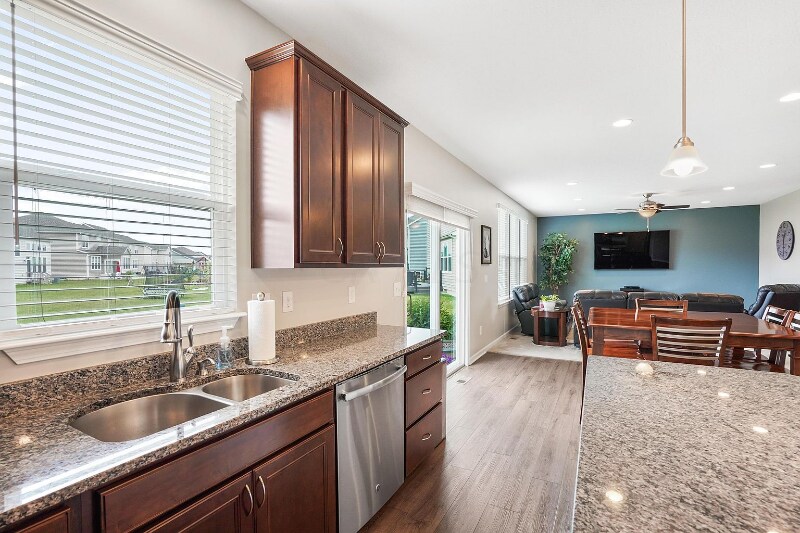 10071 Viburnum Dr, Plain City, OH 43064 House Rental in Plain City