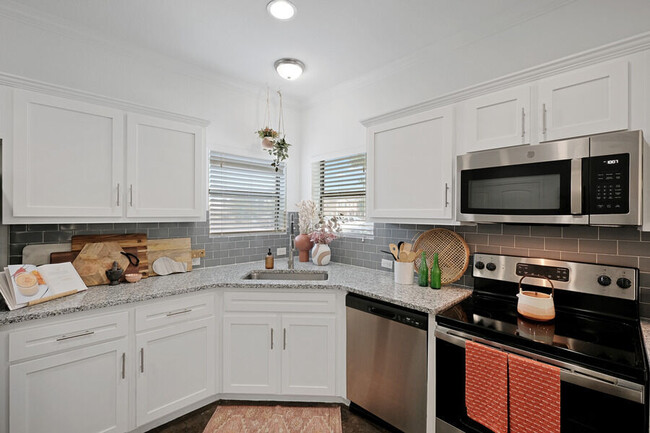 Interior Photo - Cottages at Leon Creek