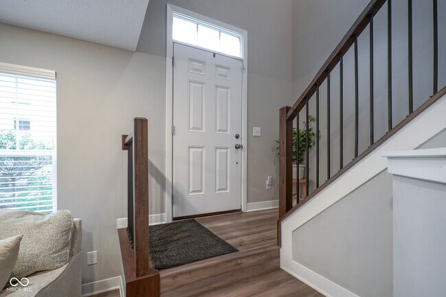 Foto del edificio - 13775 Boiler Pl