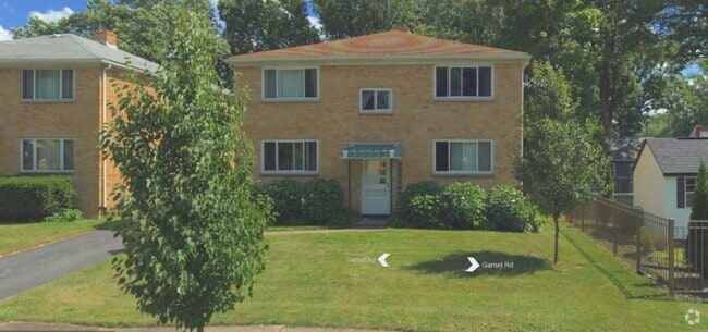 Building Photo - 23 Garnet Rd