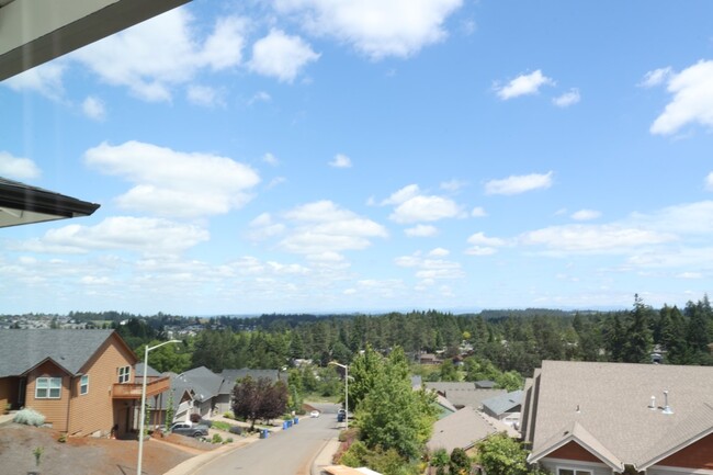 Foto del edificio - 6929 Osprey Ct SE