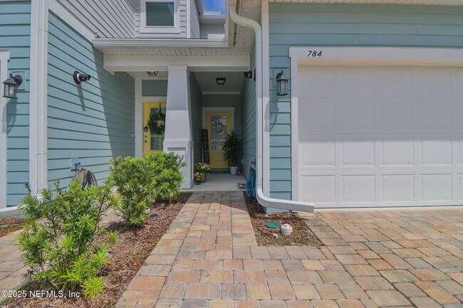 Building Photo - 784 Cherry Elm Dr