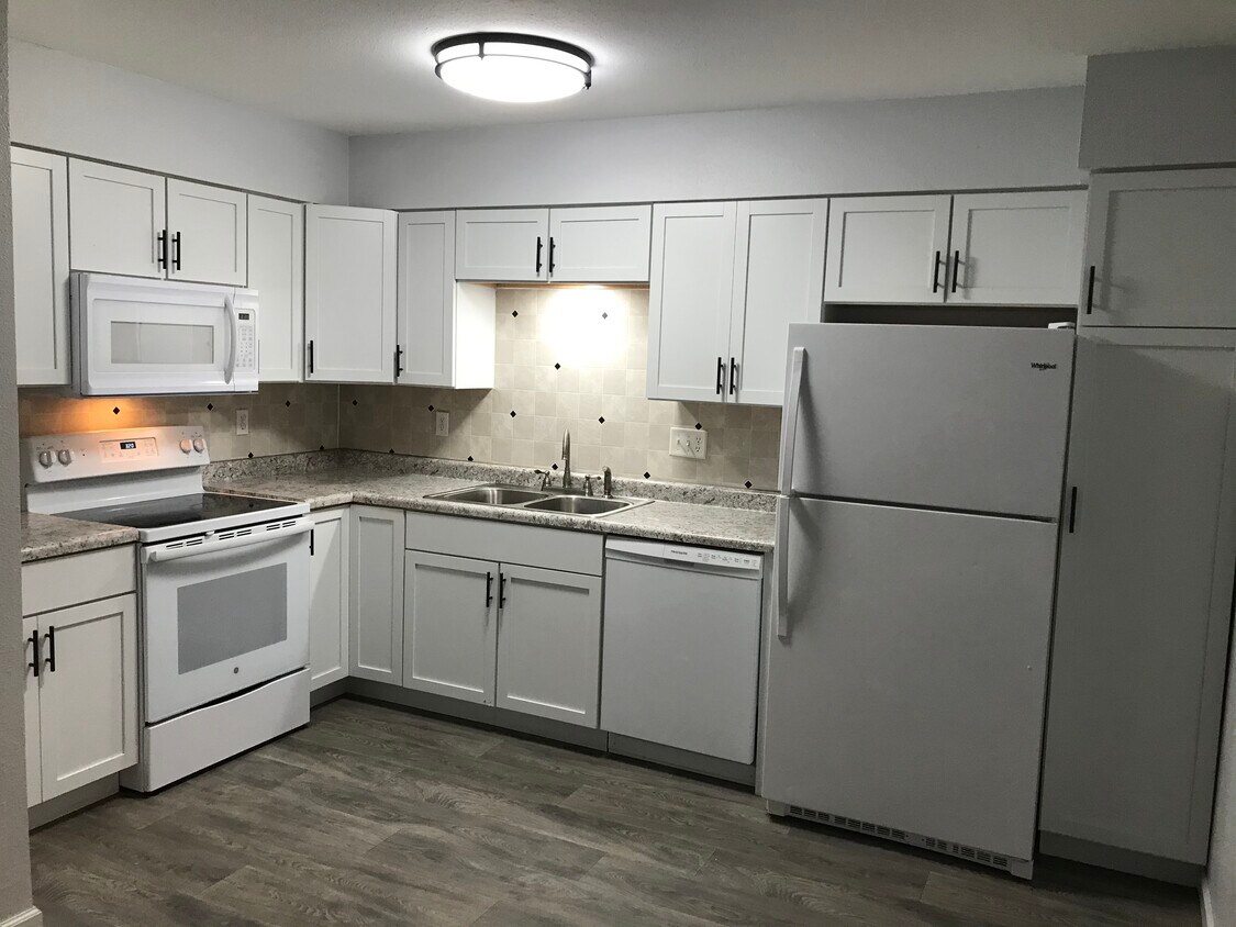 Foto principal - 110 N Stafford St