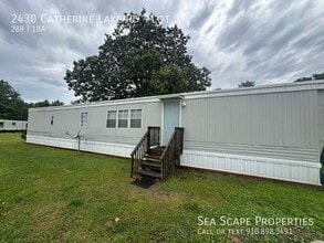 Building Photo - 2430 Catherine Lake Rd