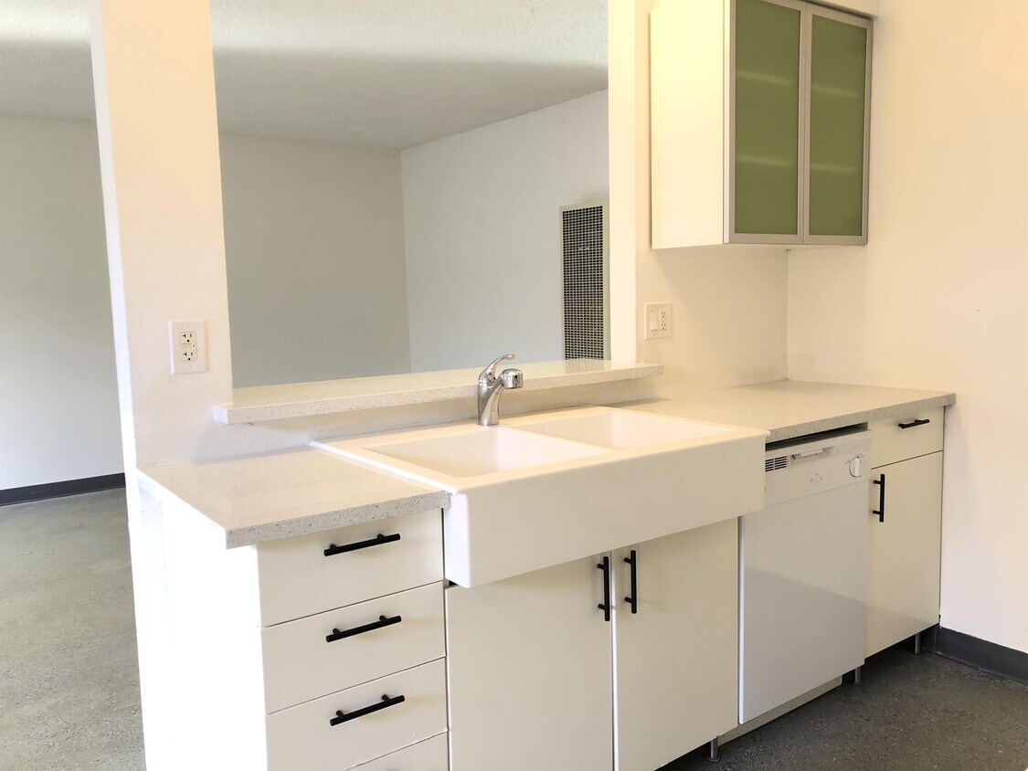 Foto principal - 1472 Allison Ave