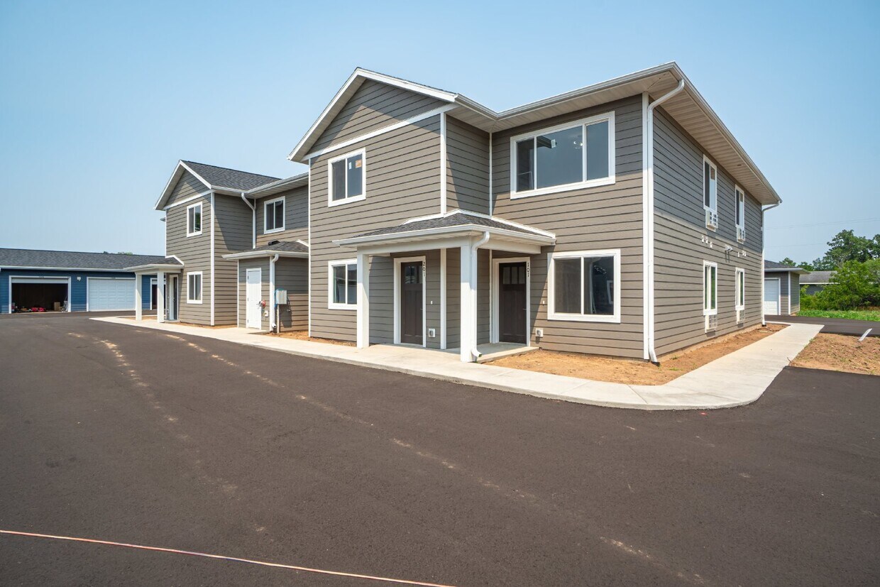 Primary Photo - Newly Built 2 Bedroom, 2 Bathroom Apartmen...