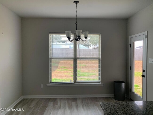 Building Photo - 201 St Caillin St