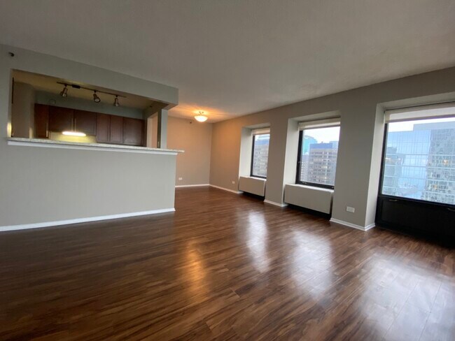 Foto del edificio - 632 N Dearborn St