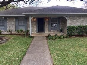 Building Photo - 7405 Alto Caro Dr